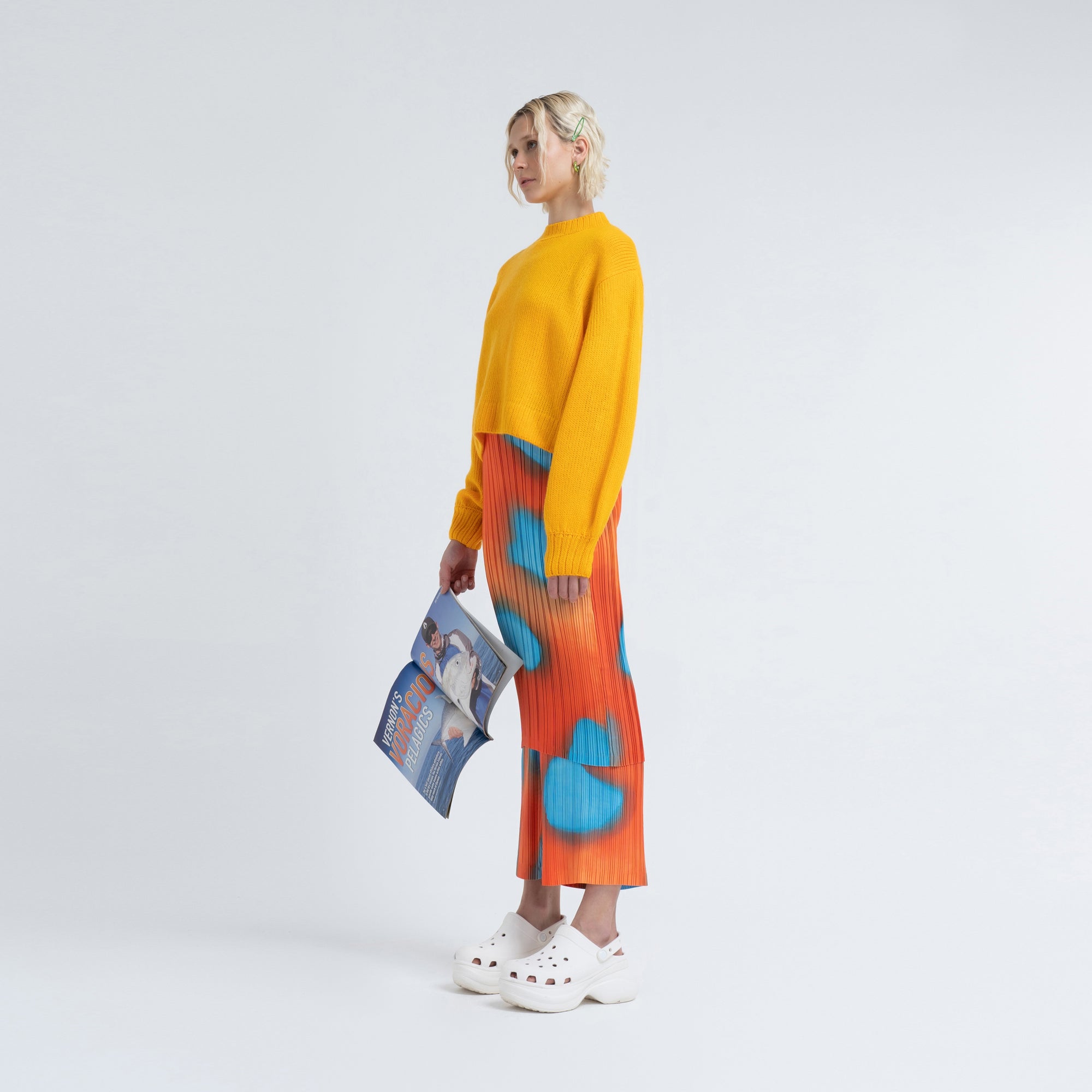 Lightweight Pullover in Carrot