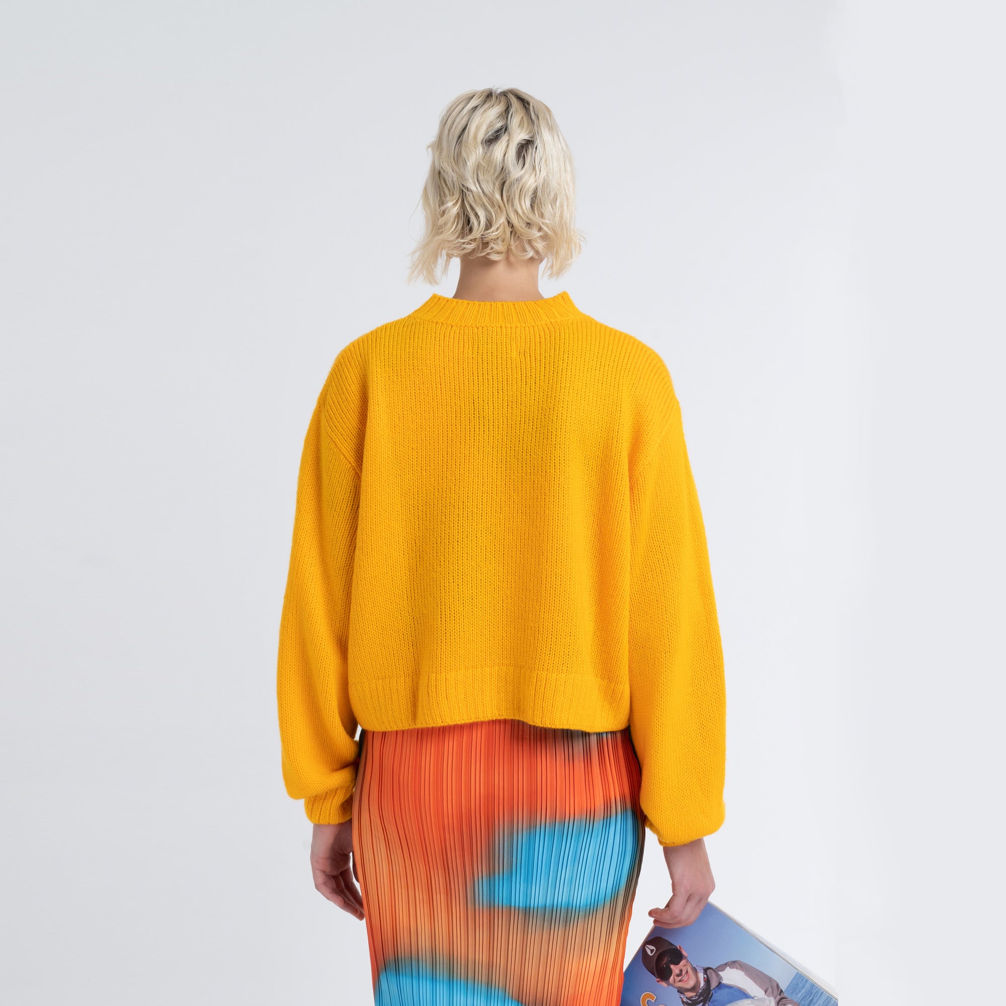 Lightweight Pullover in Carrot