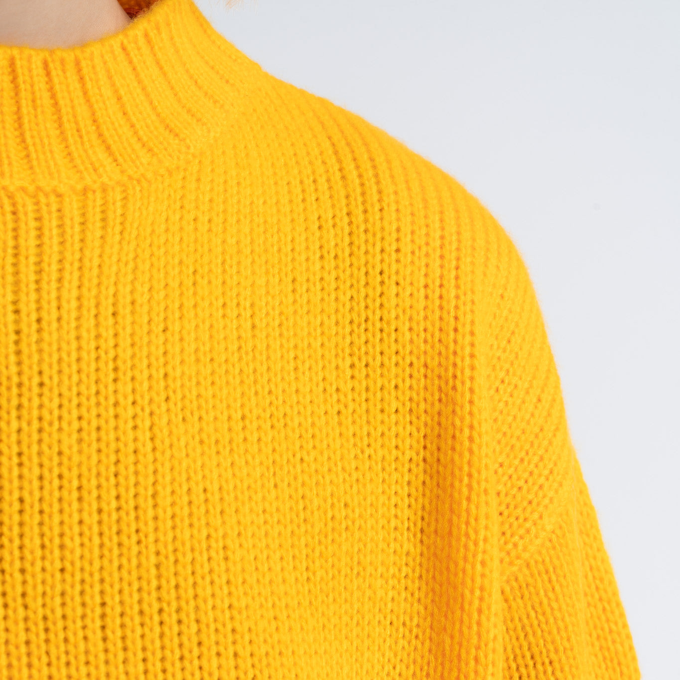 Lightweight Pullover in Carrot