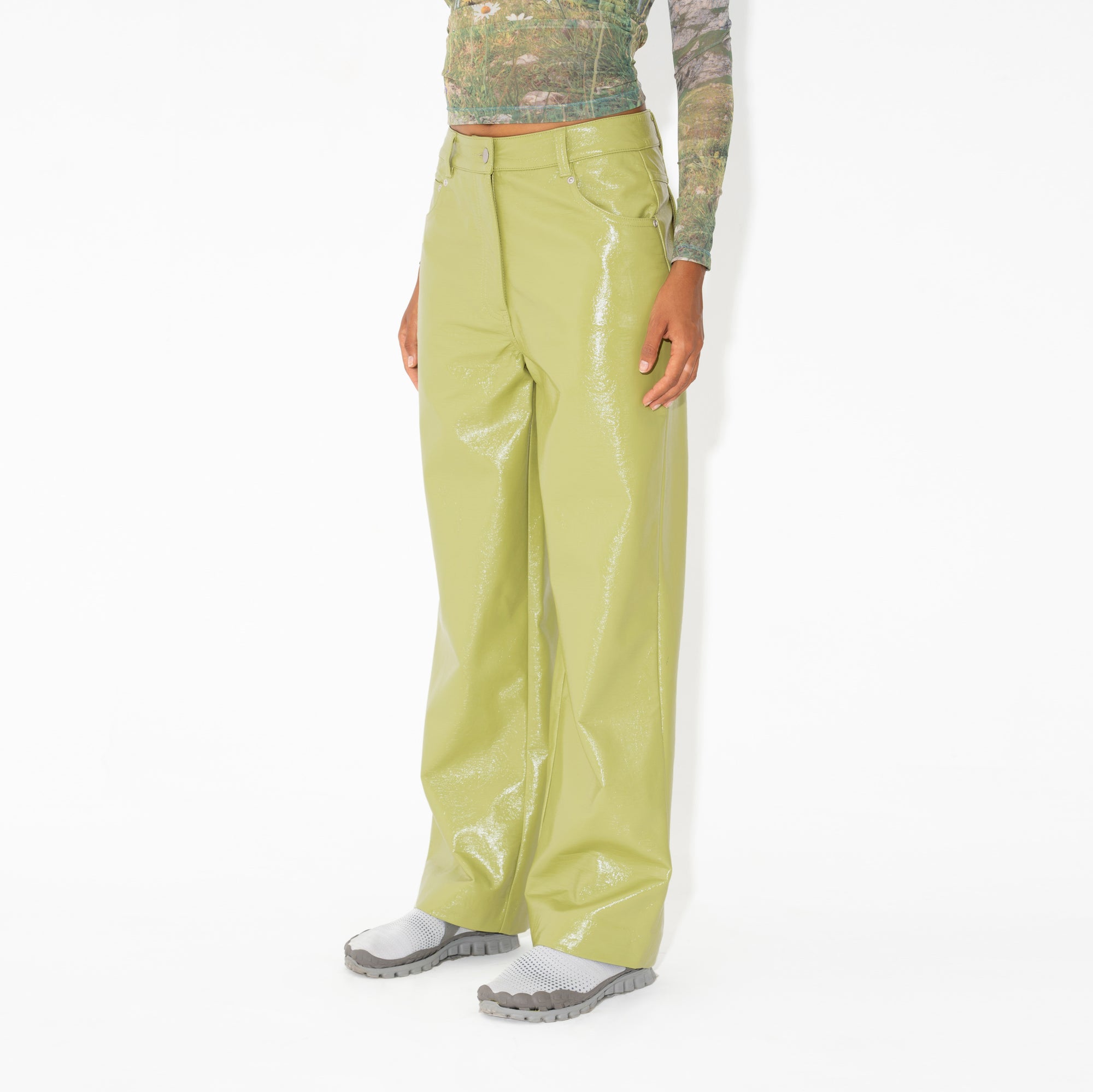 MID-RISE WAX PANT in Granny Smith