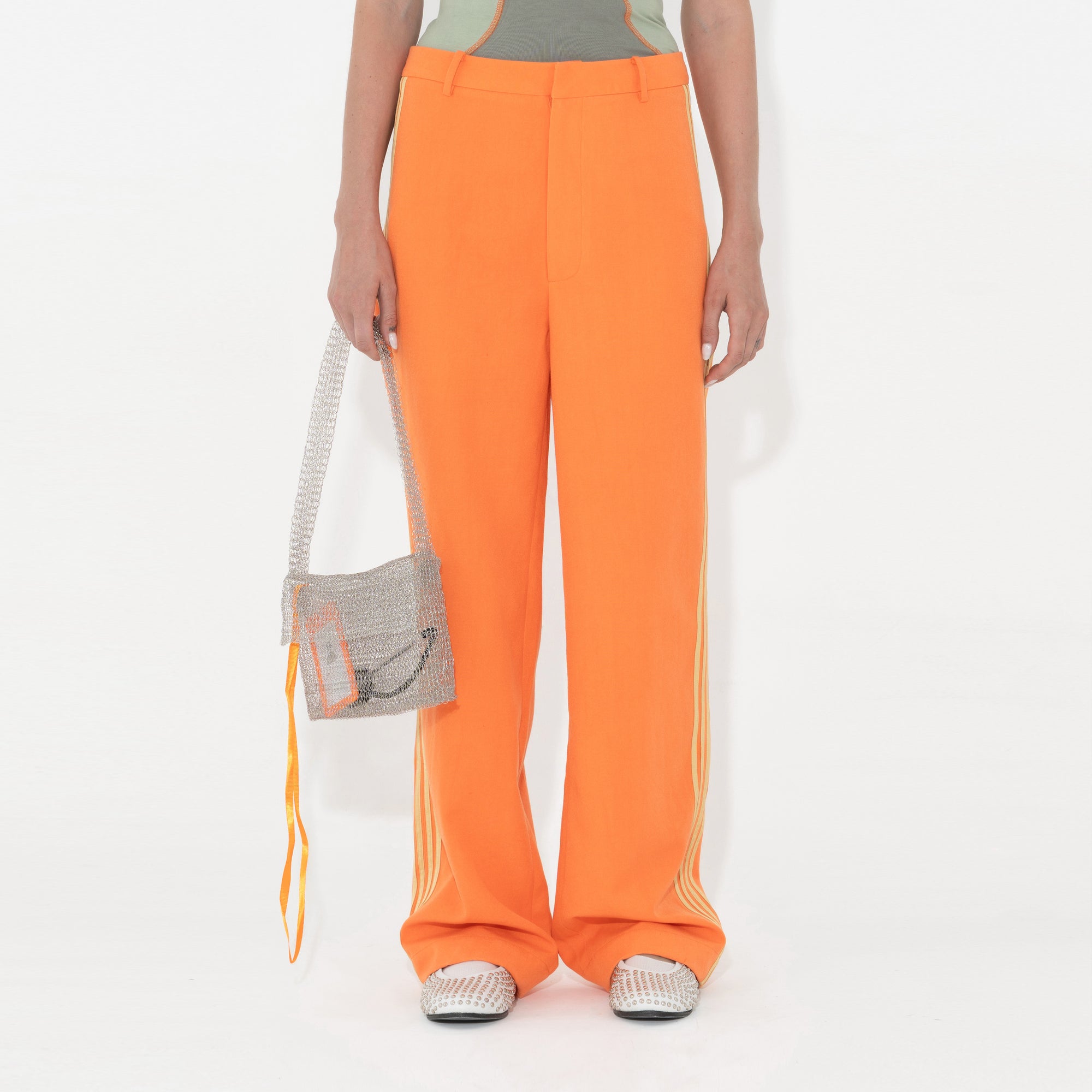 Untailored Non-Trackpant in Blazing Orange