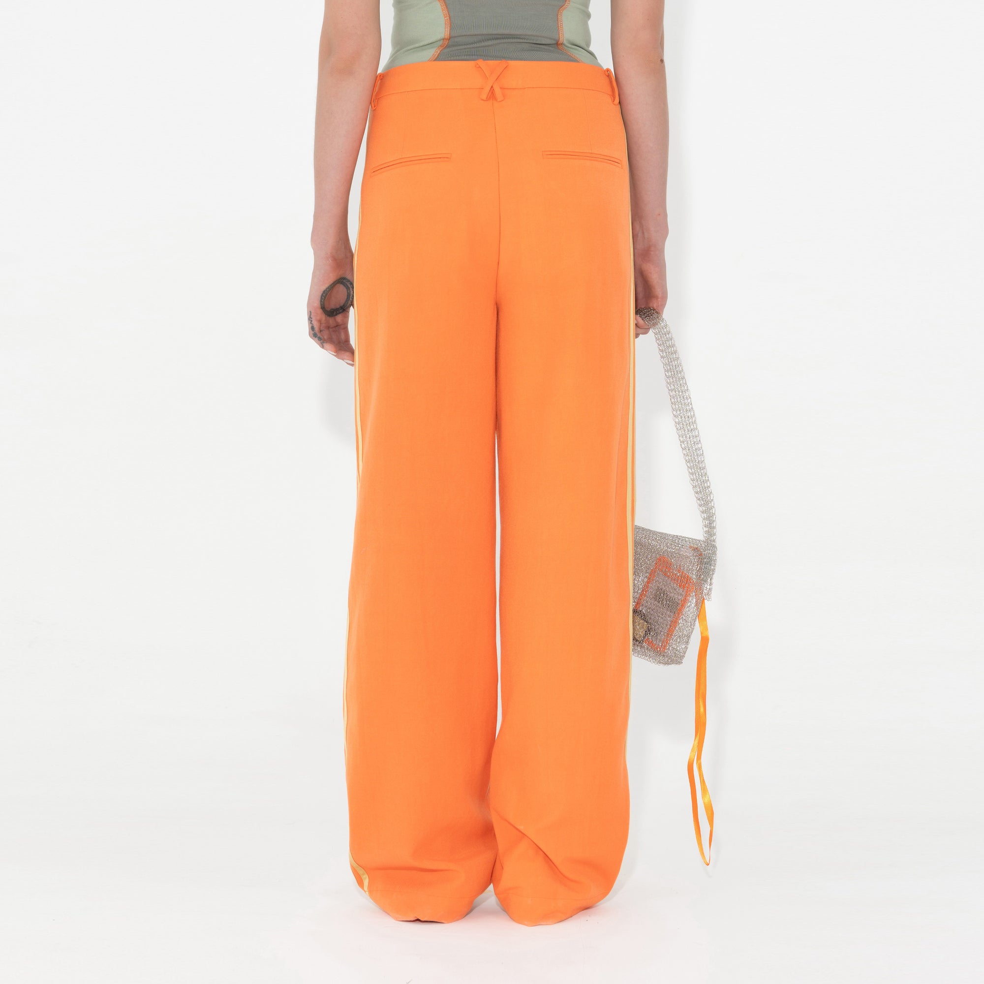 Untailored Non-Trackpant in Blazing Orange