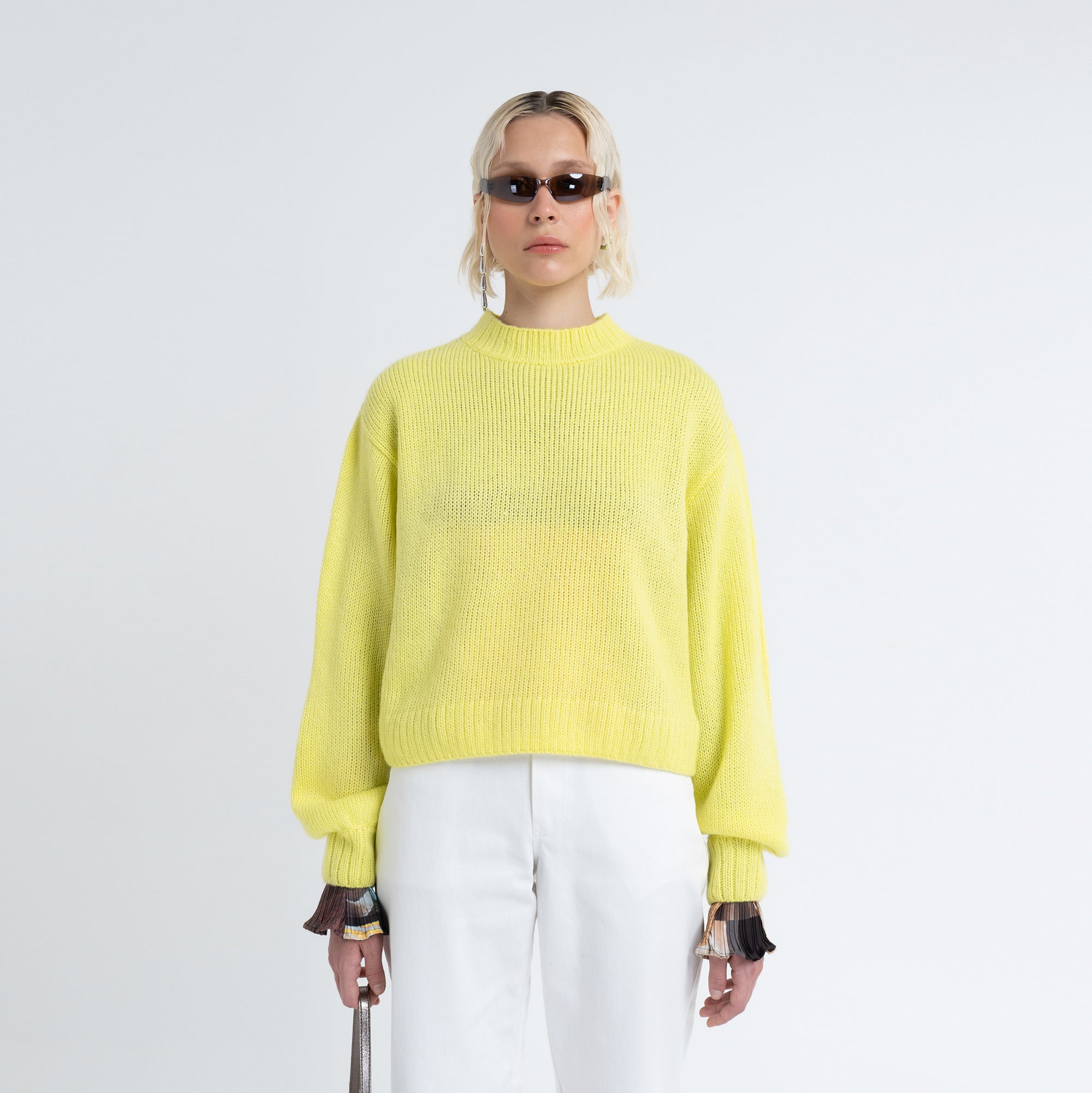 Lightweight Pullover in Sublime