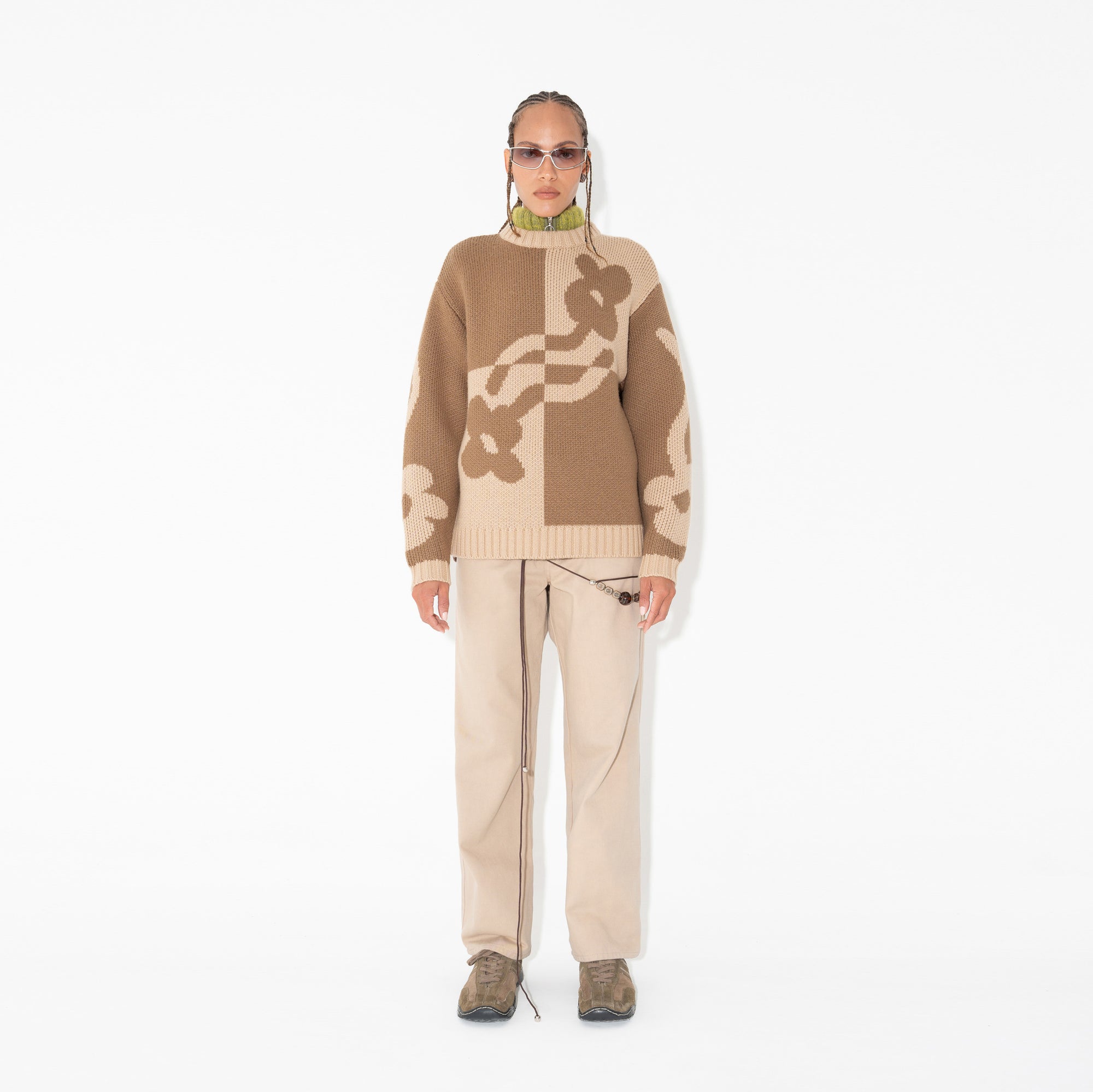 TWO-TONE DAD JUMPER in Neutral Flower