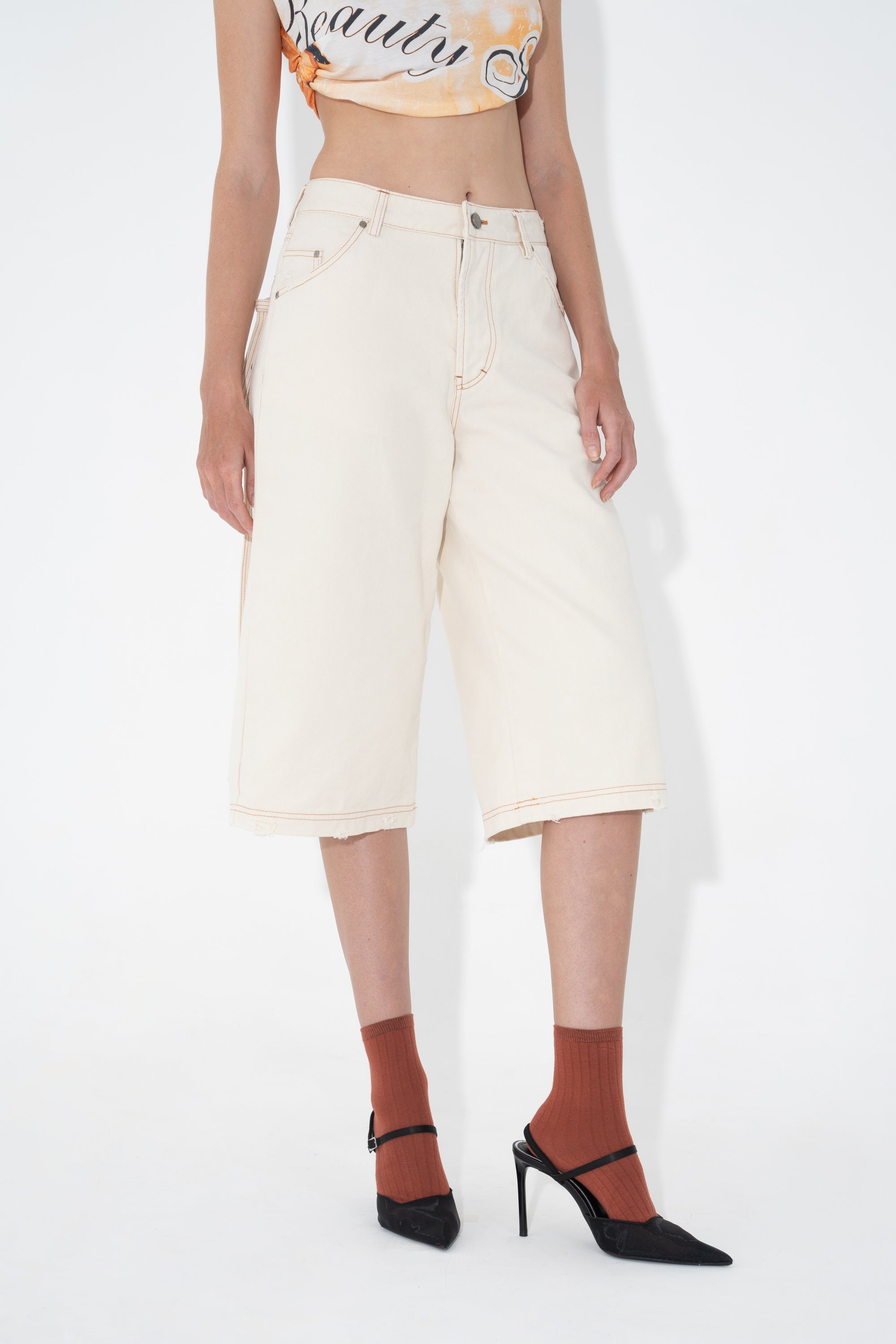 Arthur Apparel off-white Distressed Cropped Denim Trousers