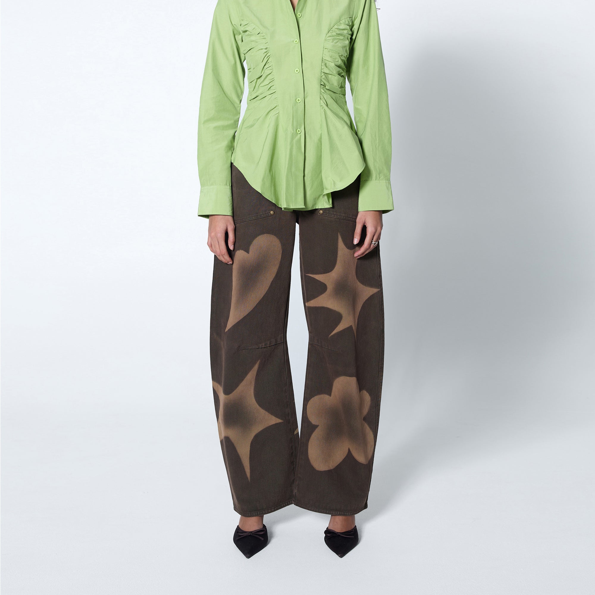 Arthur Apparel mid-rise barrel leg jeans in chocolate brown